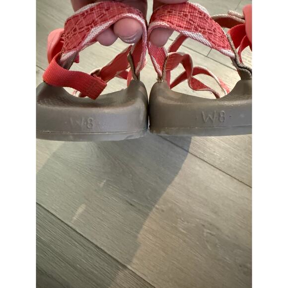 Chaco Z2 Classic Sandal in Swell Peach Size 8 - Picture 3 of 5
